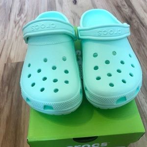 Neo Mint Crocs